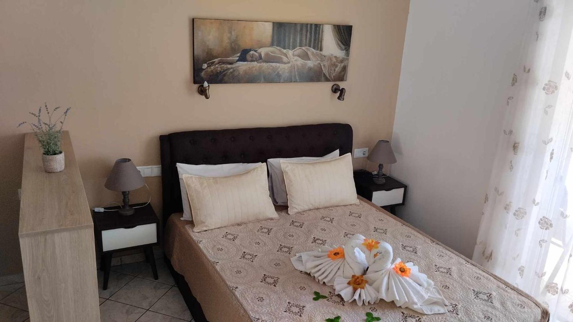 Golden Sun Apartments โรดาคิโน ภายนอก รูปภาพ